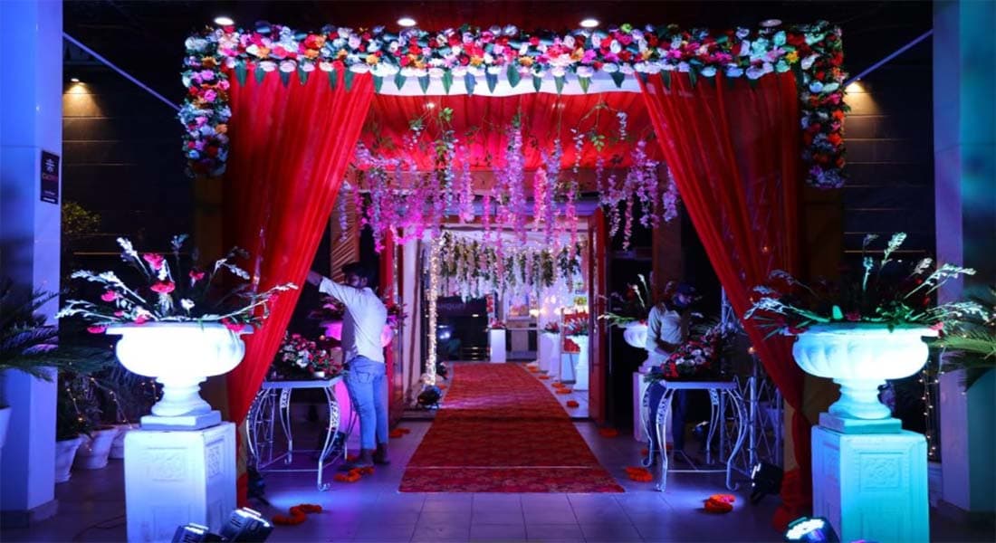 venue-img