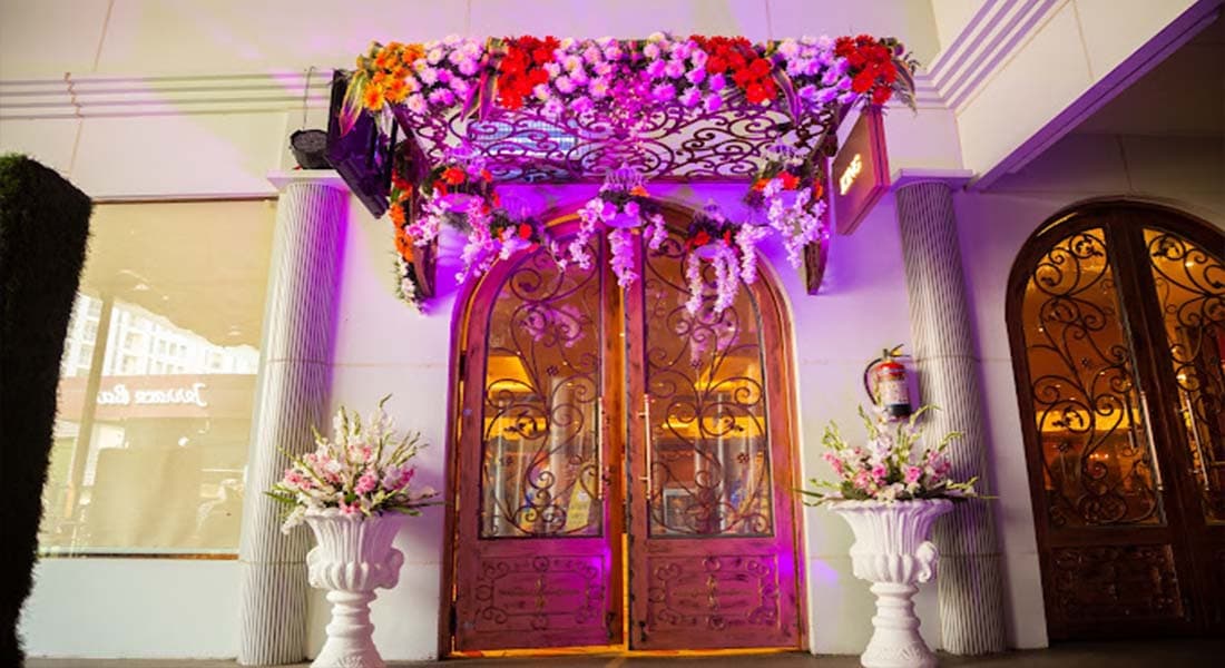 venue-img