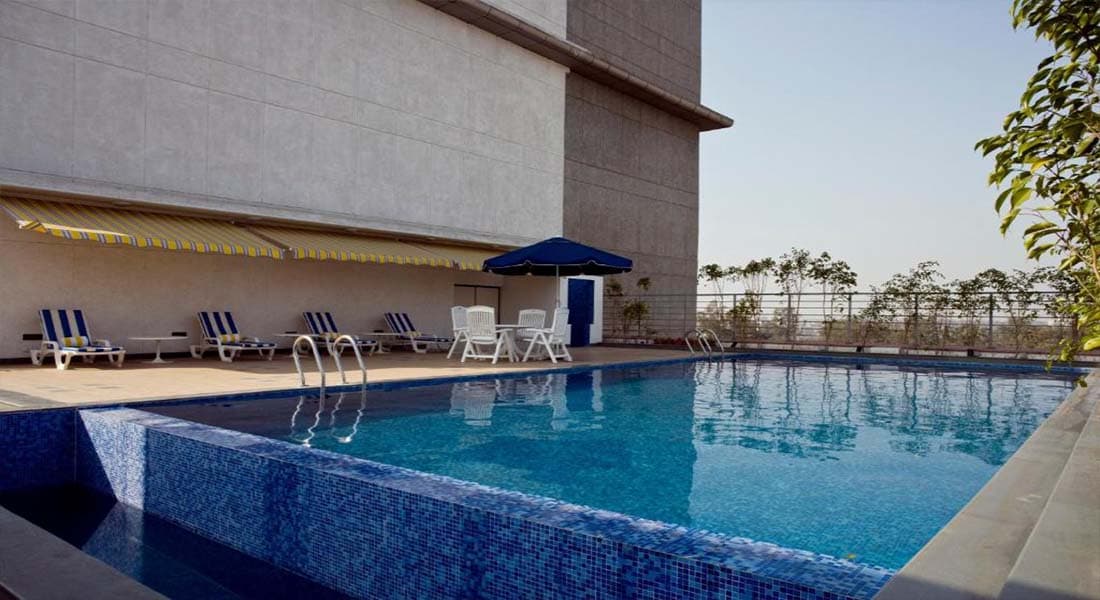 venue-img