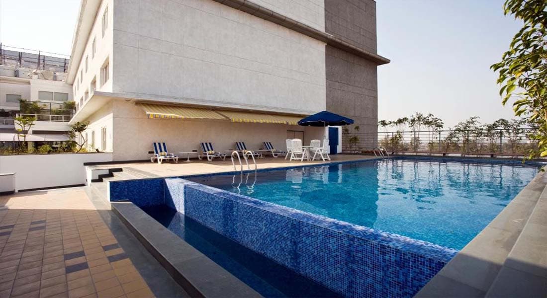 venue-img