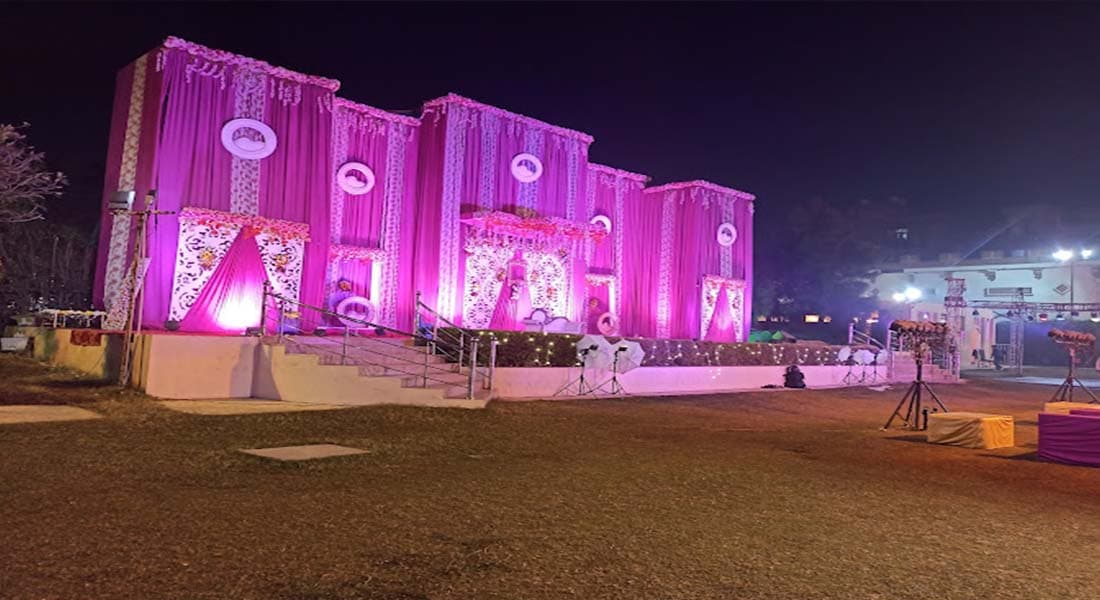 venue-img