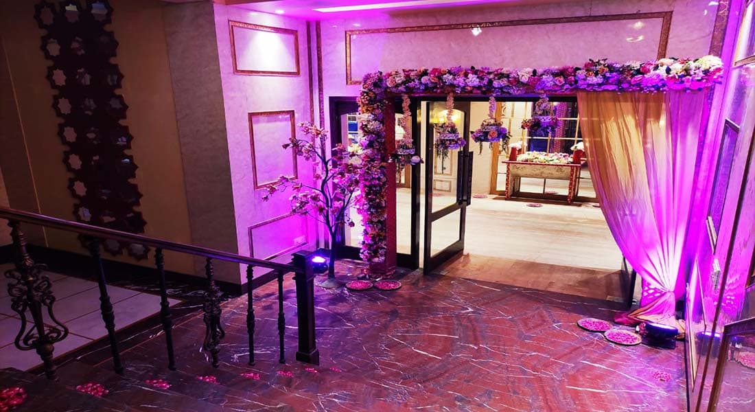 L'ELEGANT Hotel & Banquet - Image 1