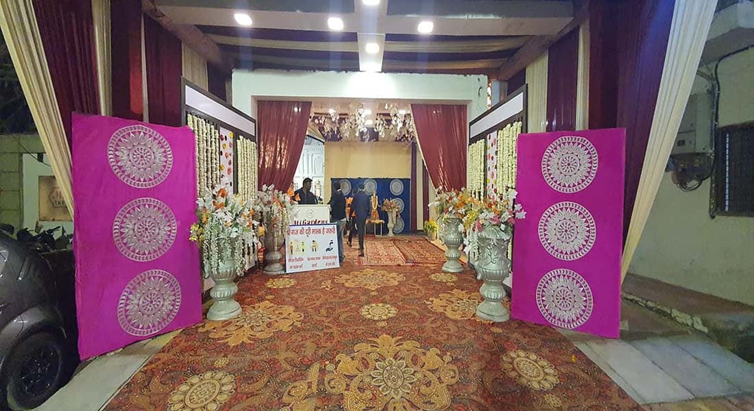 venue-img