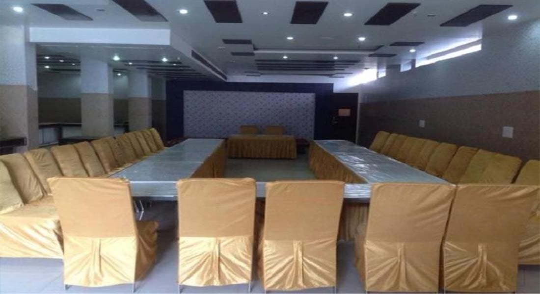 Hotel Parth Inn - Image 3