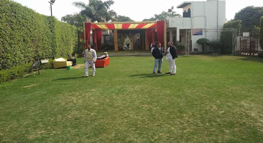 venue-img