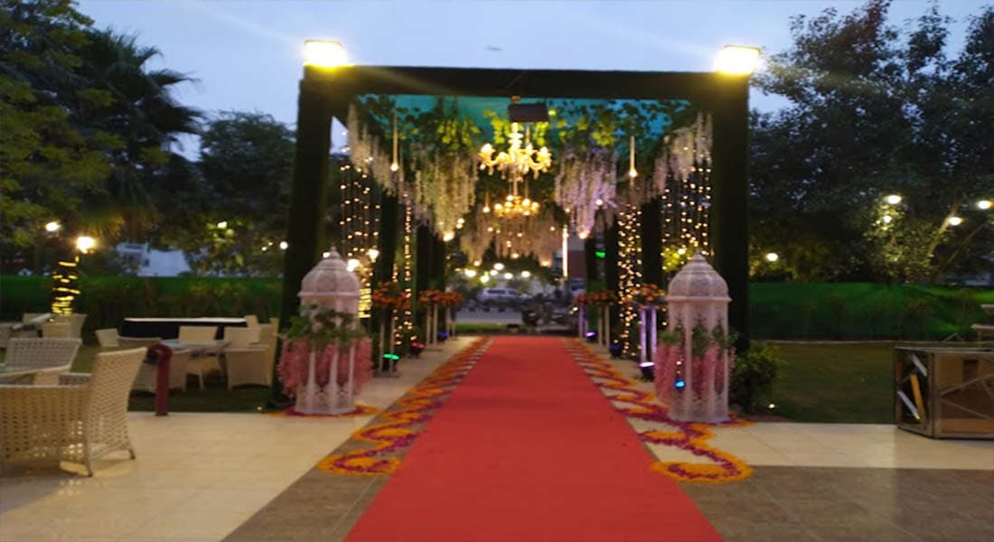 venue-img