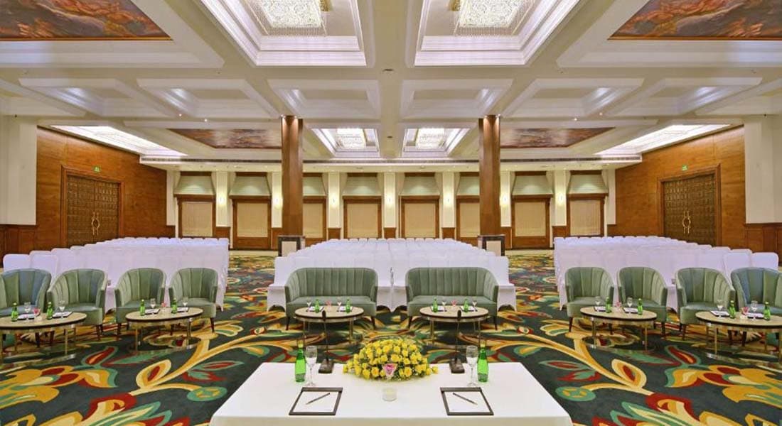 venue-img