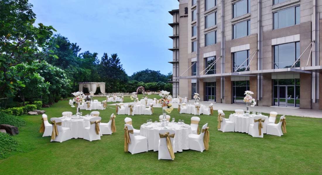 venue-img