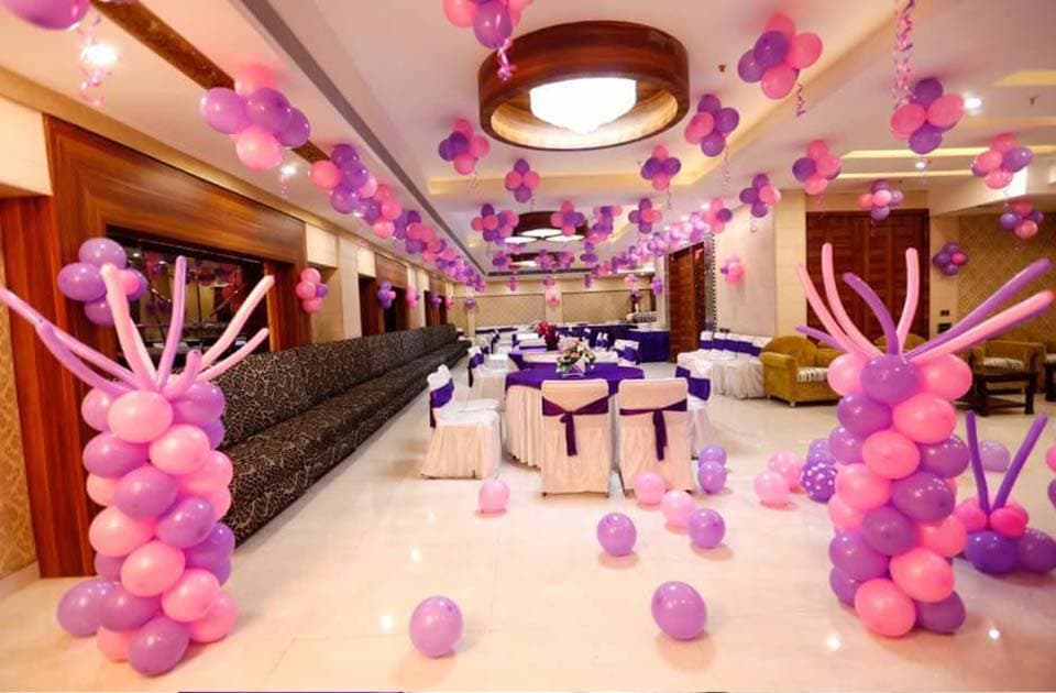 venue-img
