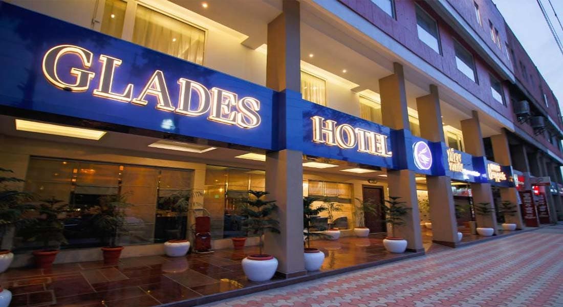 venue-img
