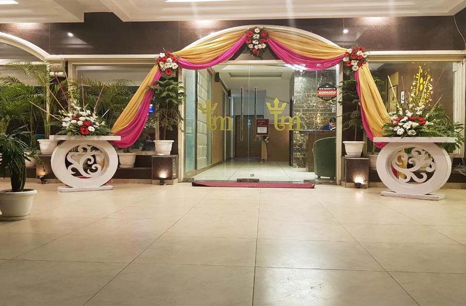 venue-img
