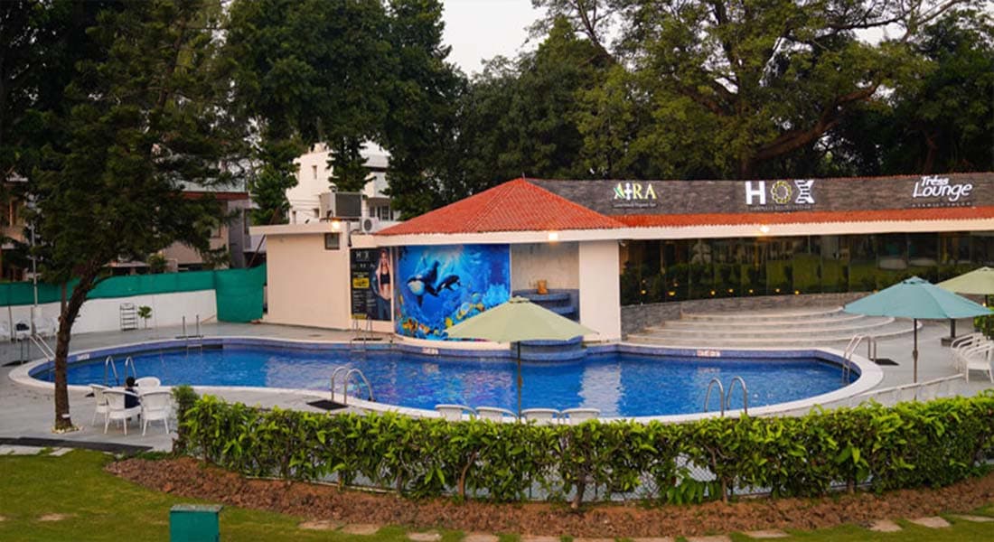 venue-img
