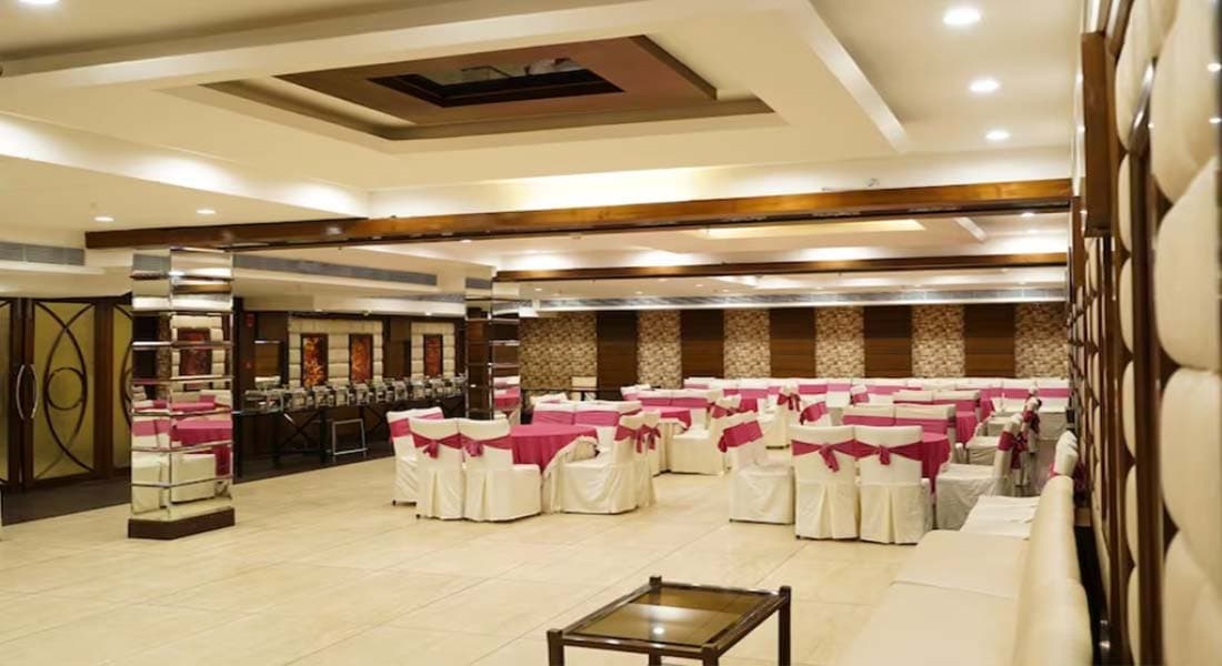 venue-img