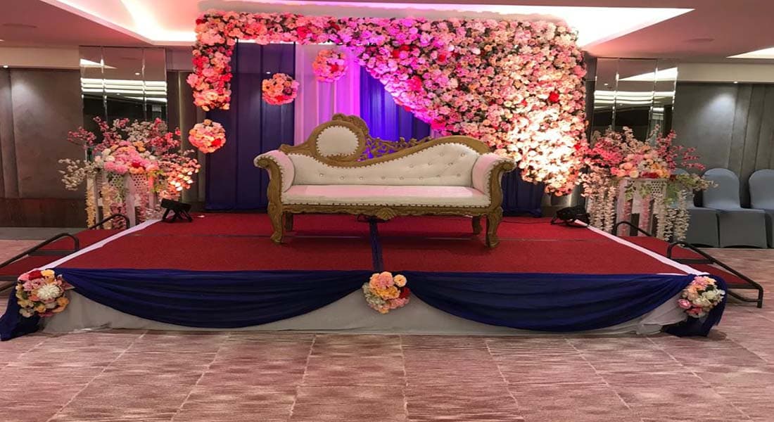 venue-img