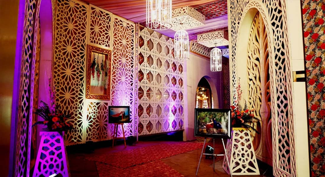 venue-img