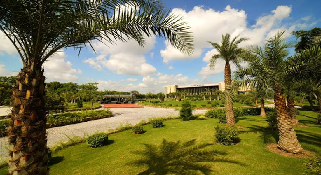 venue-img