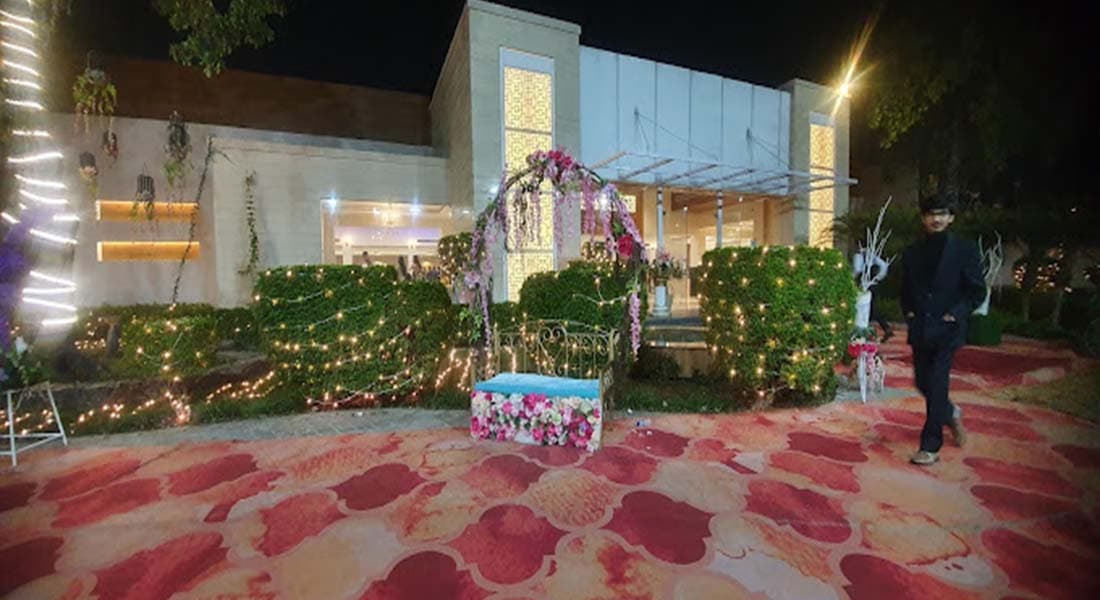 venue-img