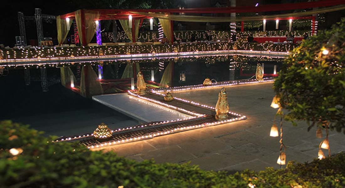venue-img