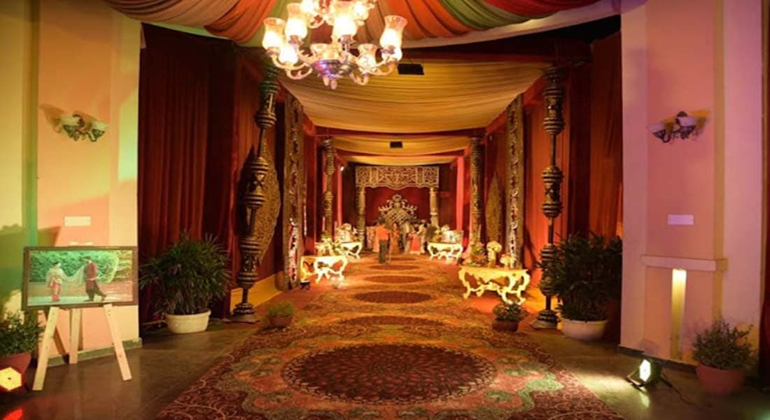 Occasion Resort - Image 1