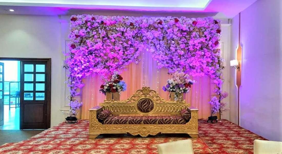 venue-img