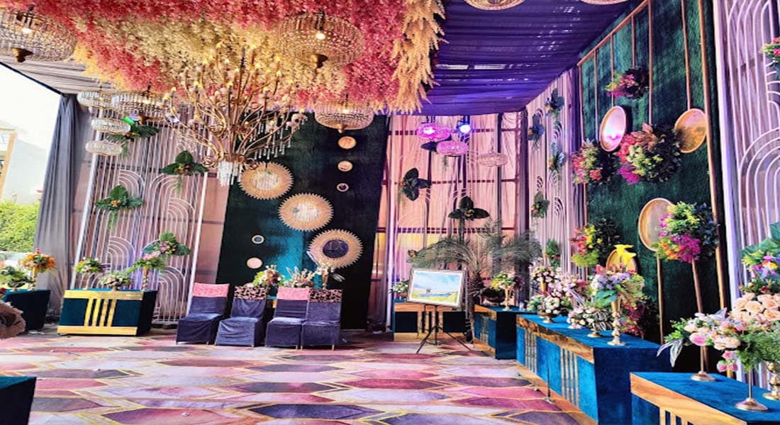 venue-img