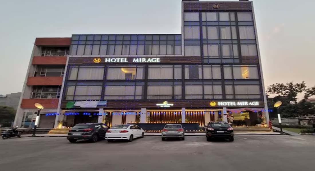 Hotel Mirage - Image 1
