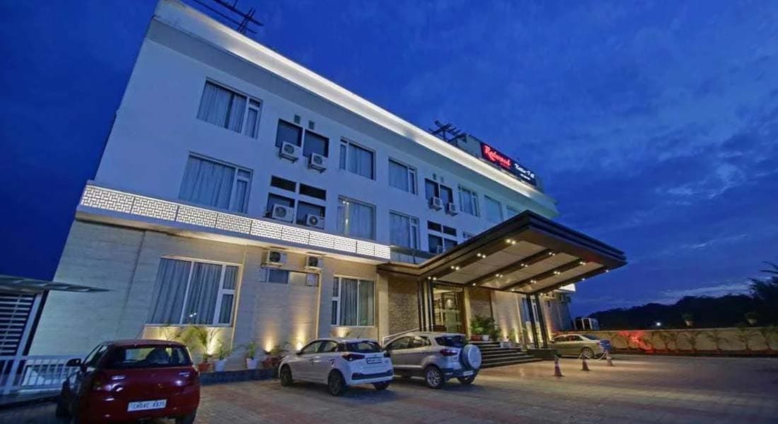 venue-img