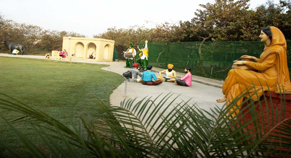 venue-img