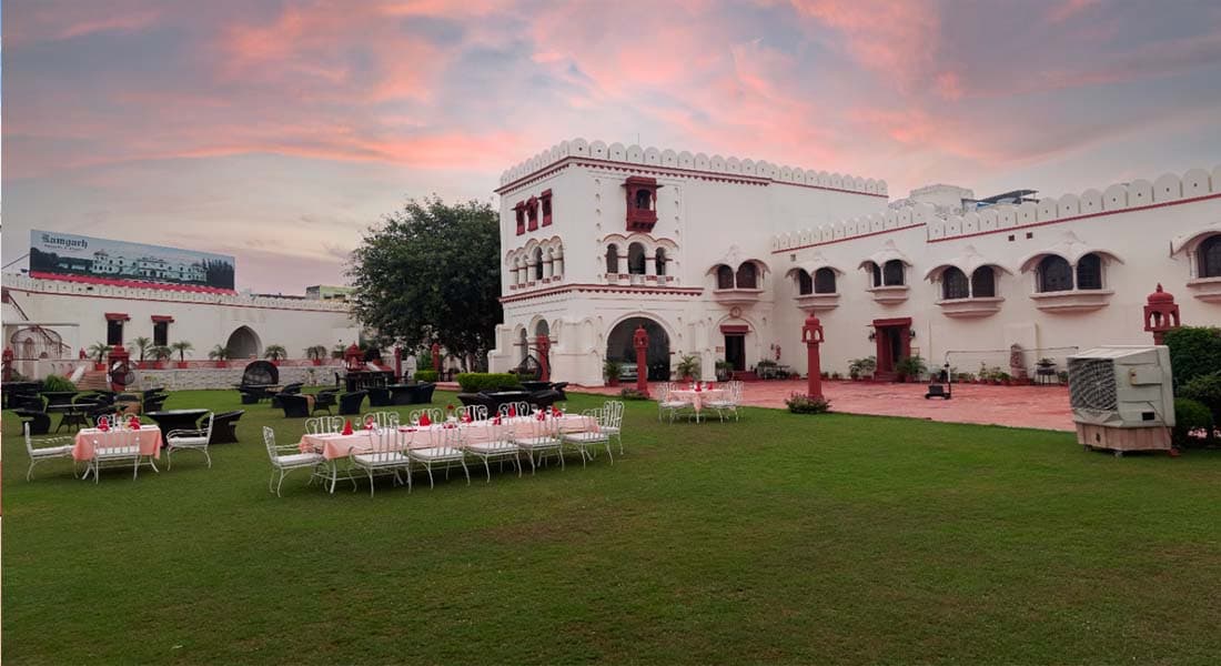 venue-img