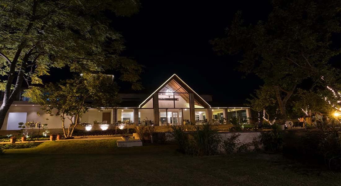 venue-img