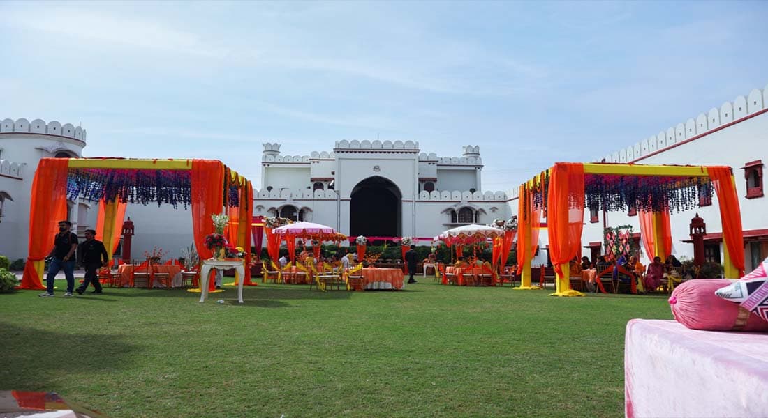 venue-img