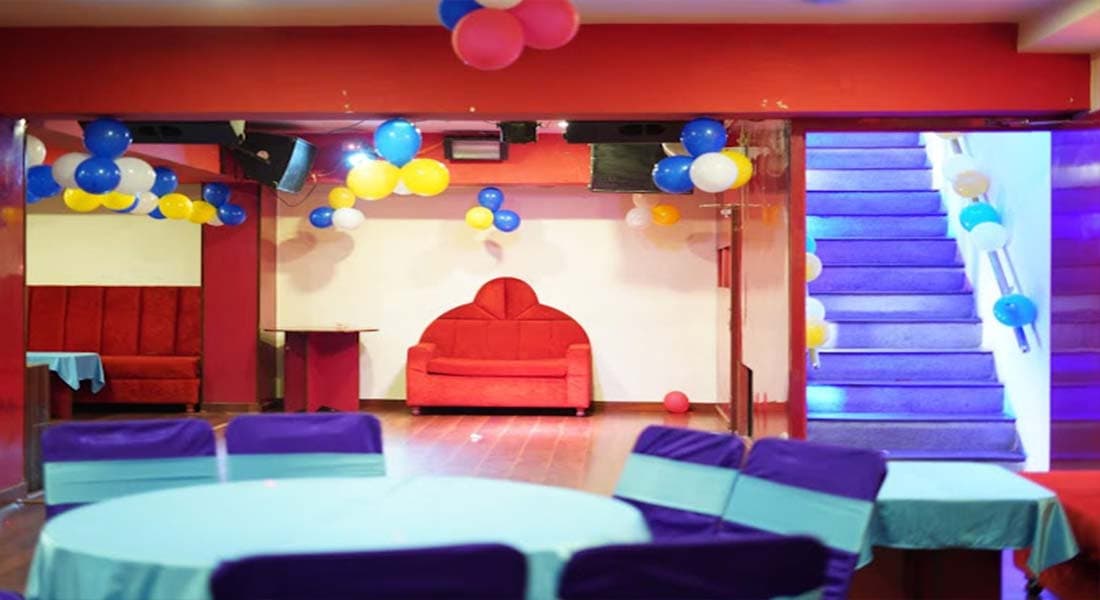 venue-img