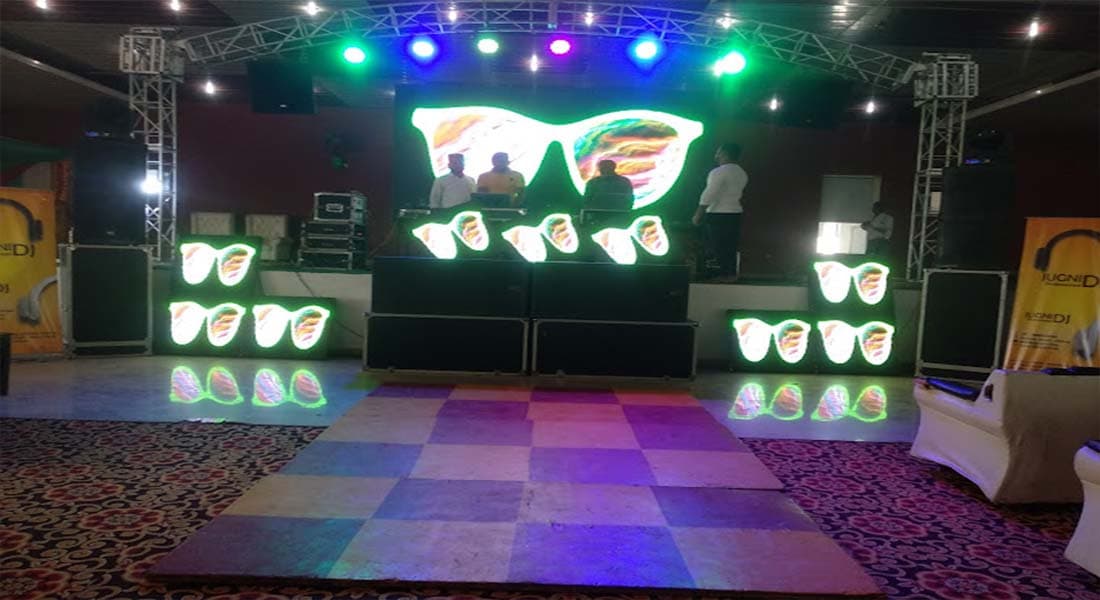 venue-img