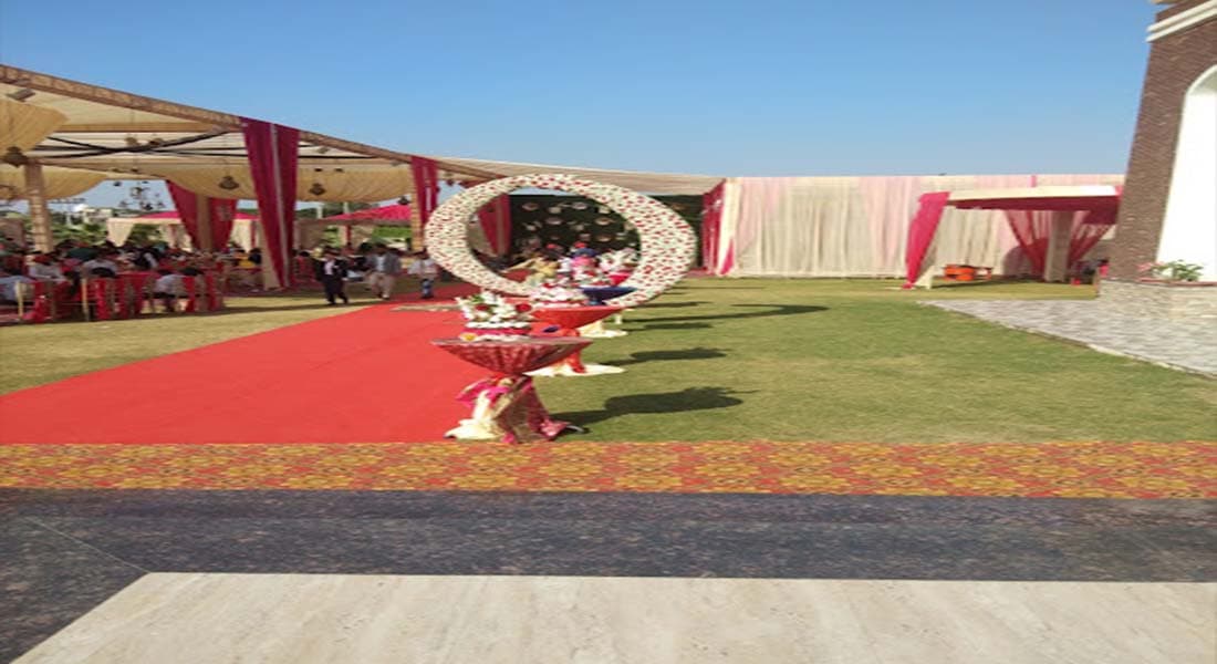venue-img