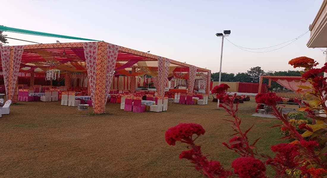 venue-img