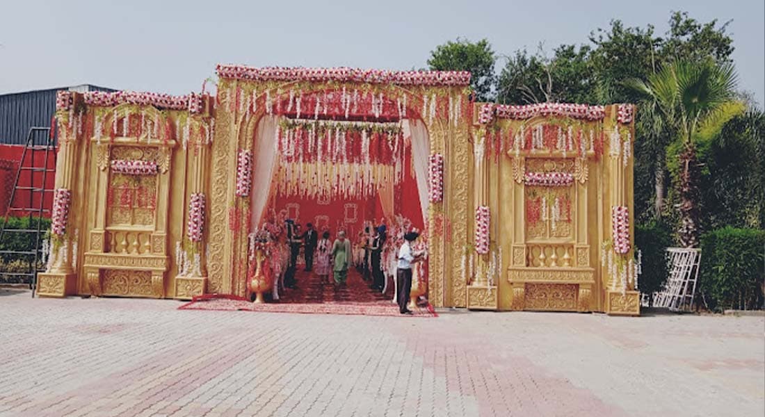 venue-img