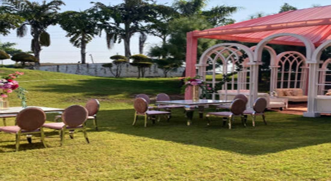 venue-img