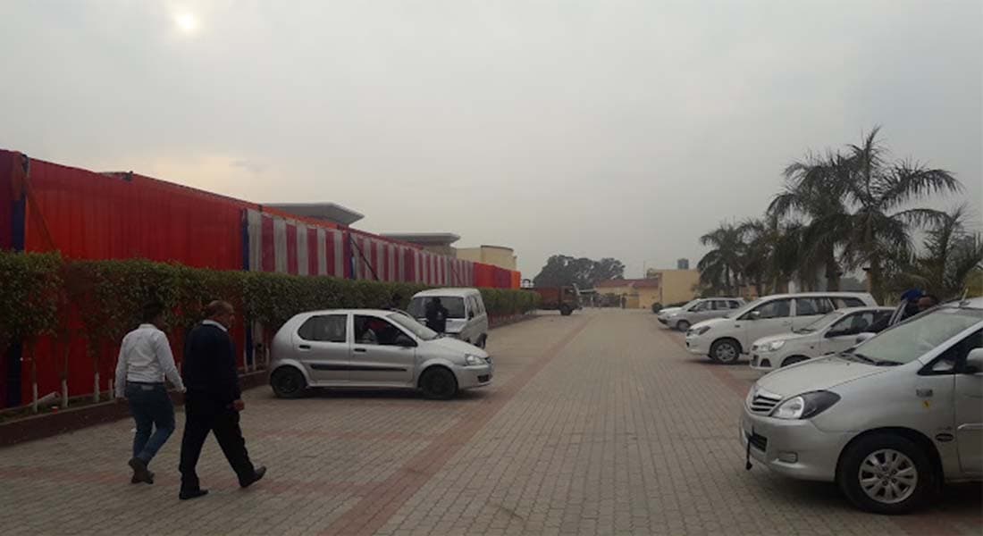 venue-img